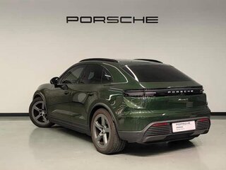 2025 Porsche Macan 4 II, зелёный, 14500000 рублей, вид 2