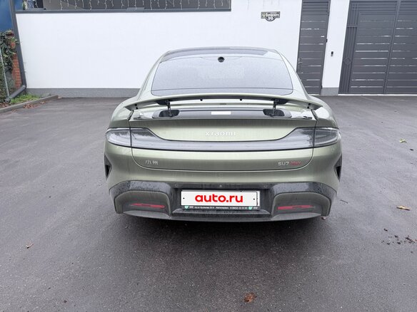 2024 Xiaomi SU7 I, зелёный - вид 5