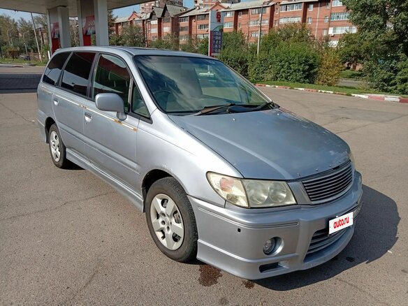 1999 Nissan Presage I, серебристый, 400000 рублей - вид 4
