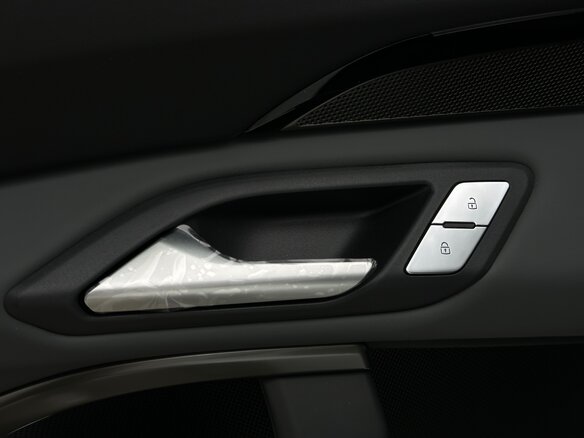2026 Audi Q5 L III (GU), белый, 5990000 рублей - вид 30