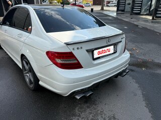 2011 Mercedes-Benz C-Класс AMG 63 AMG III (W204), белый, 3000000 рублей, вид 3
