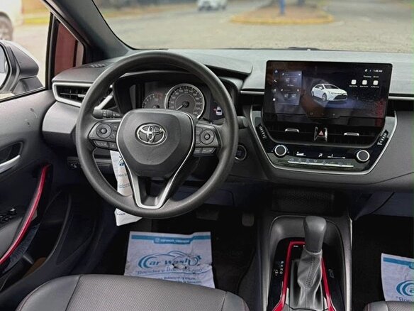 2022 Toyota Corolla Sporty XII (E210) Рестайлинг, белый, 1600000 рублей - вид 8
