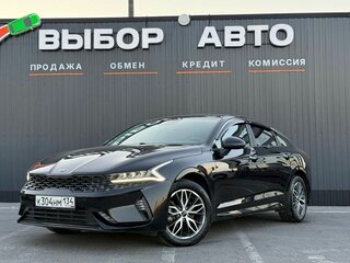2021 Kia K5 III, чёрный, 2600000 рублей, вид 1