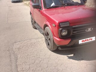 2002 Lada (ВАЗ) 2121 (4x4) I Рестайлинг, пурпурный, 520000 рублей, вид 2