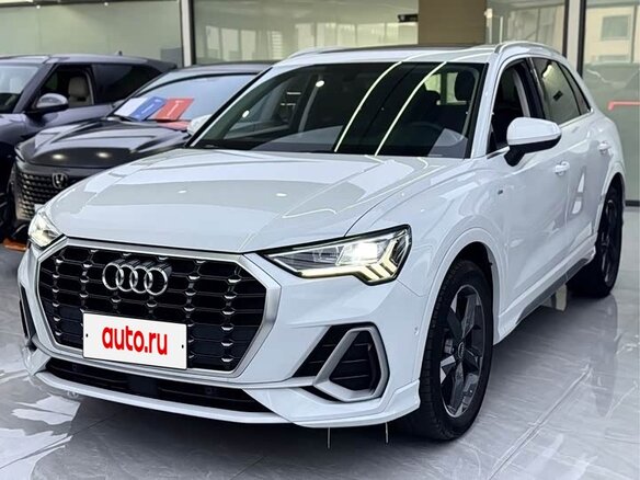 2022 Audi Q3 35 TFSI II (F3), белый, 2190000 рублей