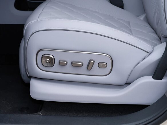 2026 Li Auto (Lixiang) L9 II, фиолетовый, 12451001 рублей - вид 19