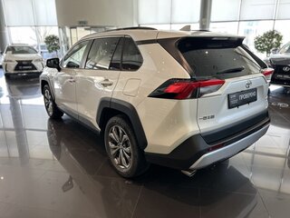 2025 Toyota RAV4 V (XA50), белый, 4550000 рублей, вид 5