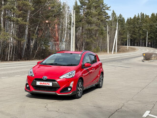 2015 Toyota Aqua I Рестайлинг, красный, 1300000 рублей, вид 5