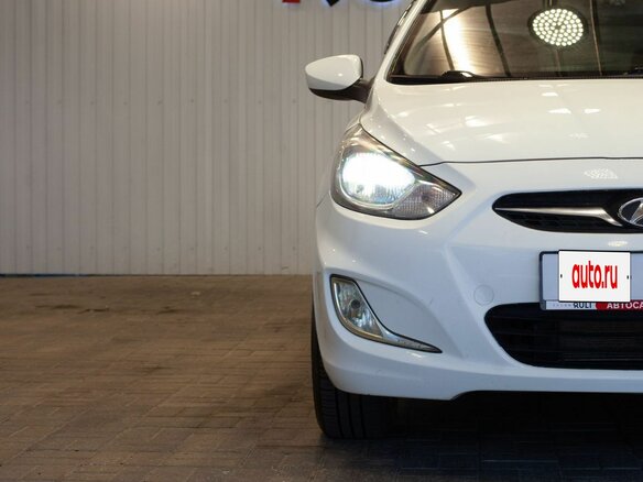 2011 Hyundai Solaris I, белый - вид 5