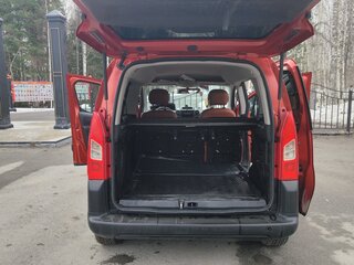 2010 Peugeot Partner II, красный, 250000 рублей, вид 5