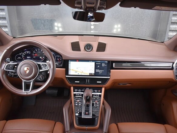 2019 Porsche Cayenne III, коричневый, 5300000 рублей - вид 5