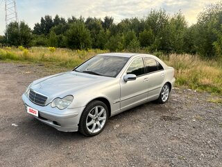 2000 Mercedes-Benz C-Класс 180 II (W203), серебристый, 540000 рублей, вид 1