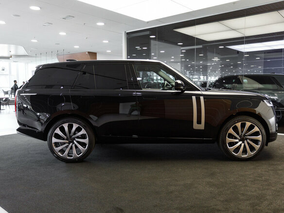 2025 Land Rover Range Rover P360 MHEV V, чёрный, 22790000 рублей - вид 9