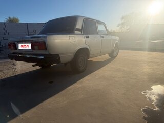 2010 Lada (ВАЗ) 2105, серебристый, 140000 рублей, вид 4