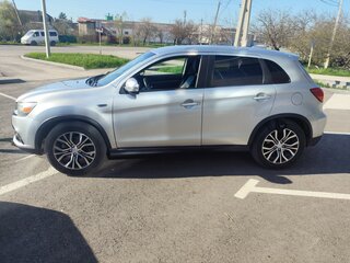 2017 Mitsubishi Outlander Sport I Рестайлинг 2, серый, 1250000 рублей, вид 4