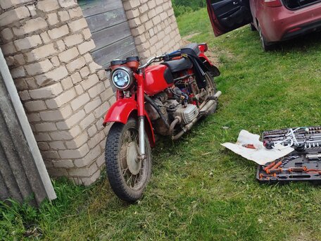 1989 Днепр MT-11, красный, 60000 рублей, вид 5