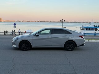 2021 Hyundai Elantra VII (CN7), серый, 2300000 рублей, вид 2