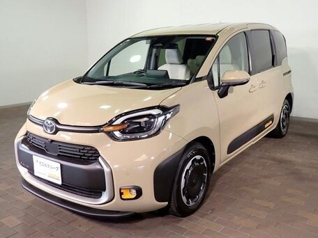 Toyota Sienta III