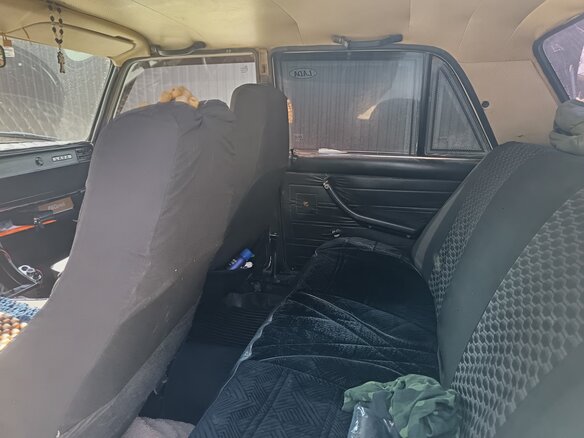 2006 Lada (ВАЗ) 2107, белый, 160000 рублей - вид 6