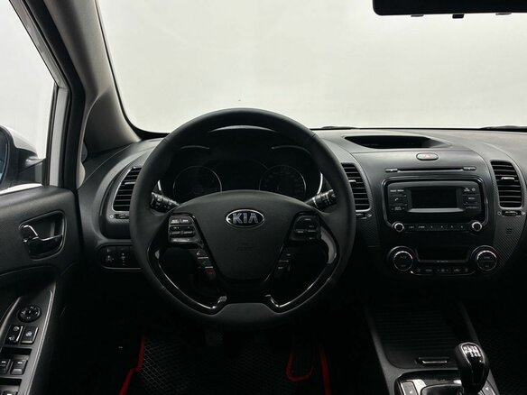 2016 Kia Cerato III Рестайлинг (Classic), белый - вид 11