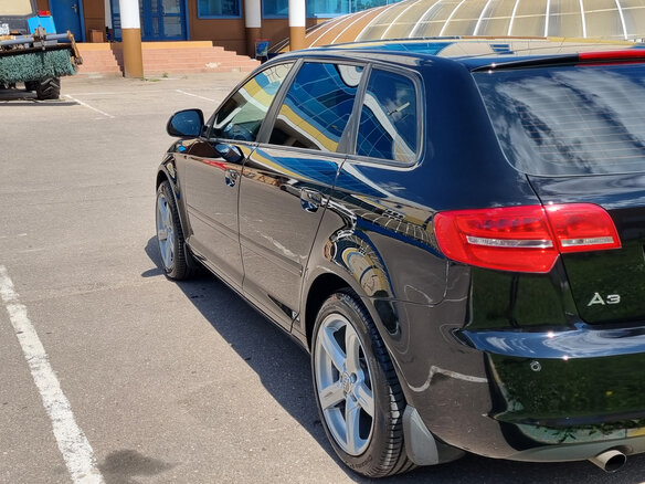 2010 Audi A3 II (8P) Рестайлинг 2, чёрный, 1000000 рублей - вид 8