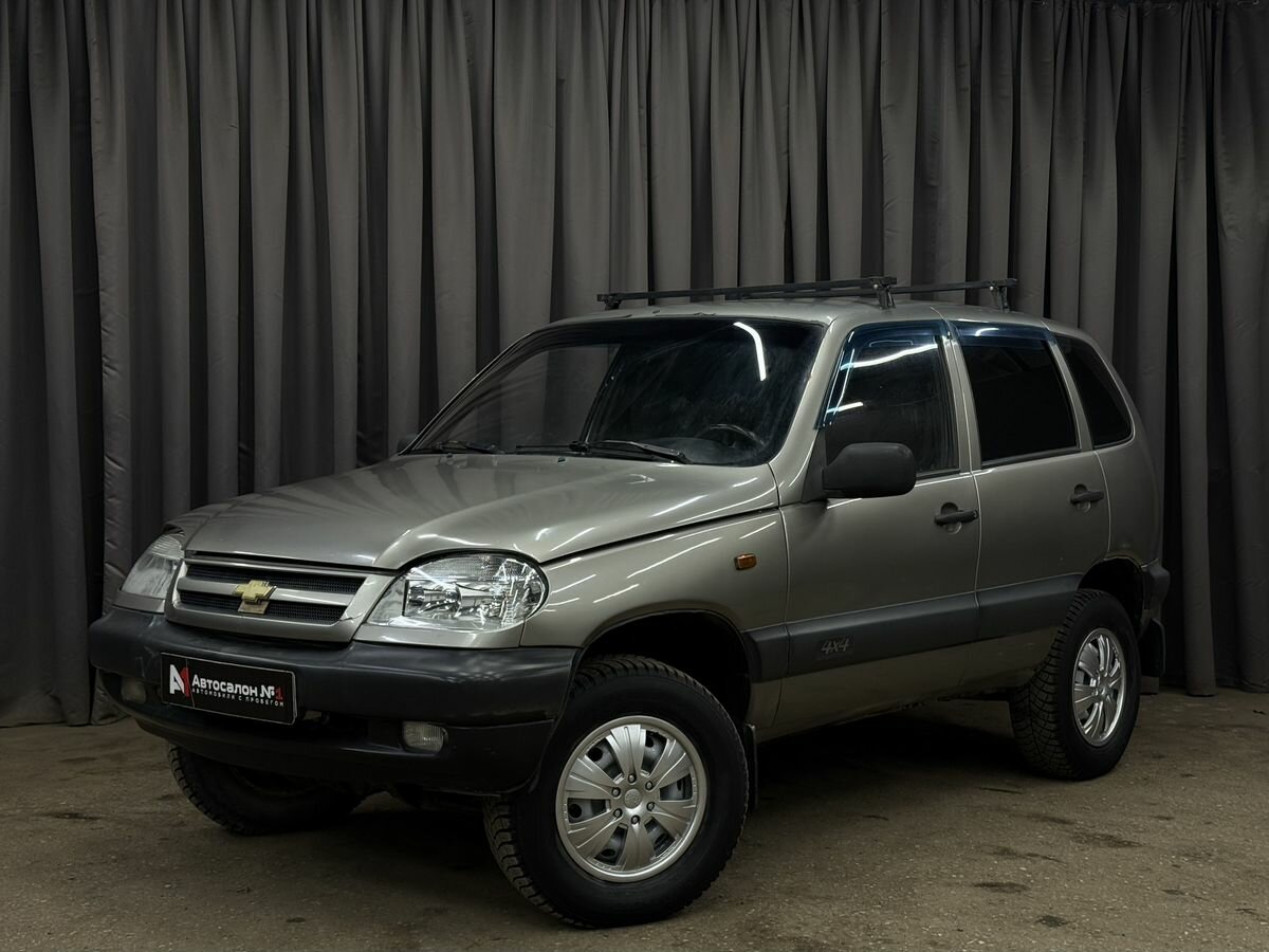 Открыть фотографии: Chevrolet Niva I