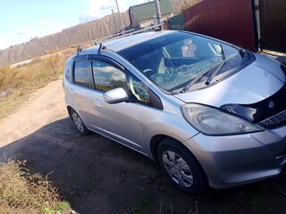 2013 Honda Fit II, серебристый, 800000 рублей, вид 4