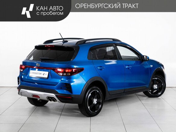 2020 Kia Rio X IV Рестайлинг, синий, 1770000 рублей - вид 2