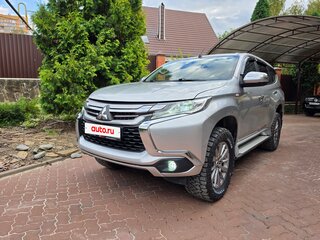 2018 Mitsubishi Montero Sport III, серый, 2600000 рублей, вид 3