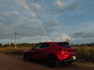 2020 Mazda 3 IV (BP), красный, 1520000 рублей, вид 1