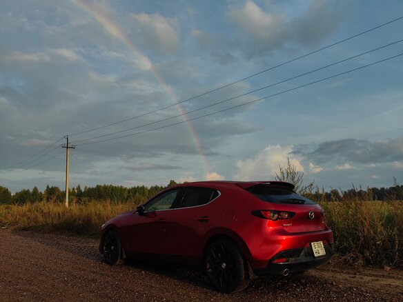 2020 Mazda 3 IV (BP), красный, 1520000 рублей