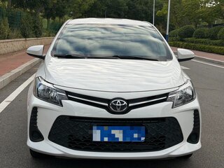 2022 Toyota Vios III Рестайлинг, белый, 1000000 рублей, вид 2