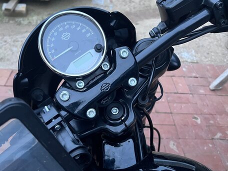 2017 Harley-Davidson Street Rod, чёрный, 700000 рублей, вид 4