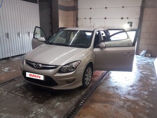 2011 Hyundai i30 I Рестайлинг, бежевый, 730000 рублей, вид 4