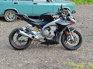 2022 Aprilia Tuono 660, чёрный, 990000 рублей, вид 4