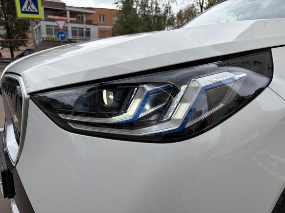 2025 BMW X3 20i xDrive IV (G45/G48), белый, 7150000 рублей - вид 13