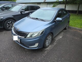 2013 Kia Rio 4-speed III, голубой, 498000 рублей, вид 3