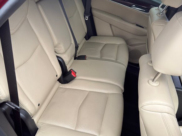 2016 Cadillac XT5 I, красный, 2690000 рублей - вид 13