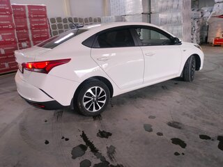 2022 Hyundai Solaris II Рестайлинг, белый, 1690000 рублей, вид 5