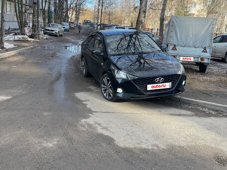 2020 Hyundai Solaris II Рестайлинг, чёрный, 1520000 рублей, вид 3