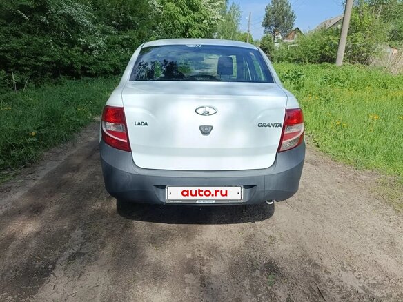 2018 Lada (ВАЗ) Granta I, белый, 385000 рублей - вид 5