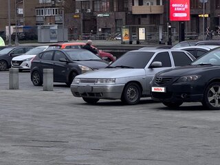 2007 Lada (ВАЗ) 2110, серебристый, 180000 рублей, вид 3