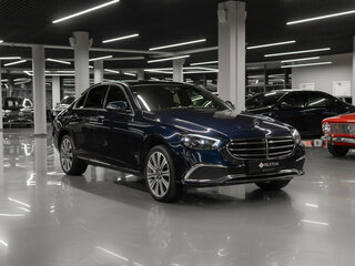 2021 Mercedes-Benz E-Класс 450 V (W213, S213, C238) Рестайлинг, синий, 6200000 рублей, вид 2