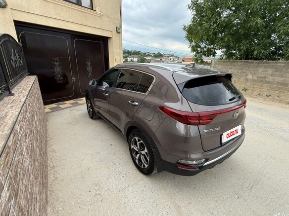 2019 Kia Sportage IV Рестайлинг, коричневый - вид 3
