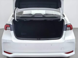 2024 Toyota Corolla XII (E210), белый, 1899000 рублей, вид 5