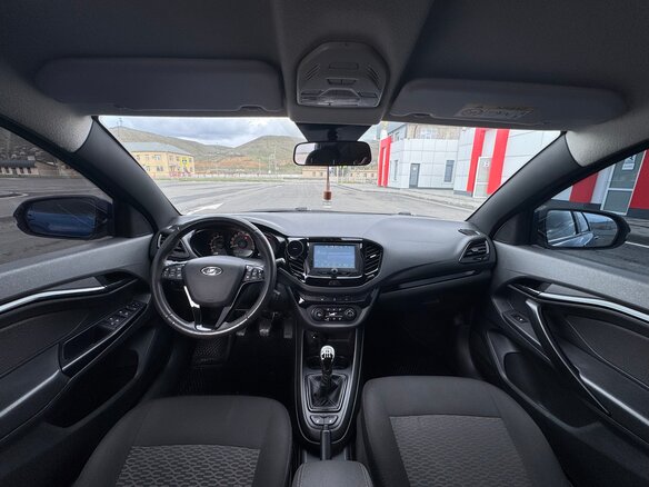 2020 Lada (ВАЗ) Vesta I, синий, 900000 рублей - вид 7