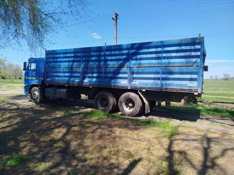 2011 КамАЗ 65117, синий, 3000000 рублей, вид 4