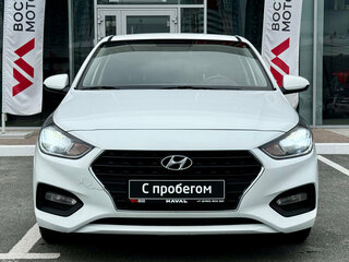 2017 Hyundai Solaris II, белый, 1150000 рублей, вид 2