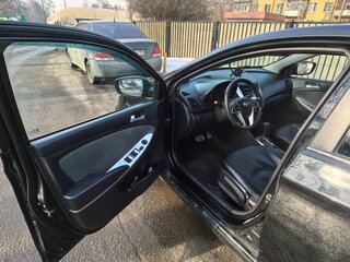 2014 Hyundai Solaris I, чёрный, 720000 рублей, вид 5
