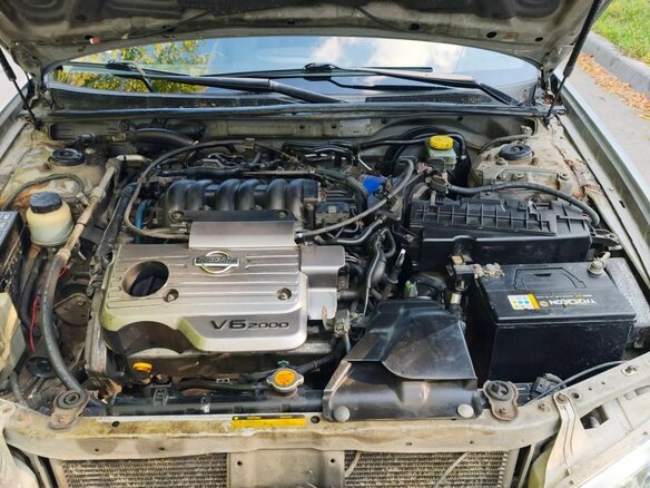 2001 Nissan Maxima V (A33), серебристый, 250000 рублей - вид 13